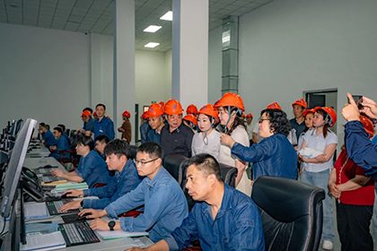 lol赛事竞猜派驻村基层干部乡村振兴研学班走进企业现场